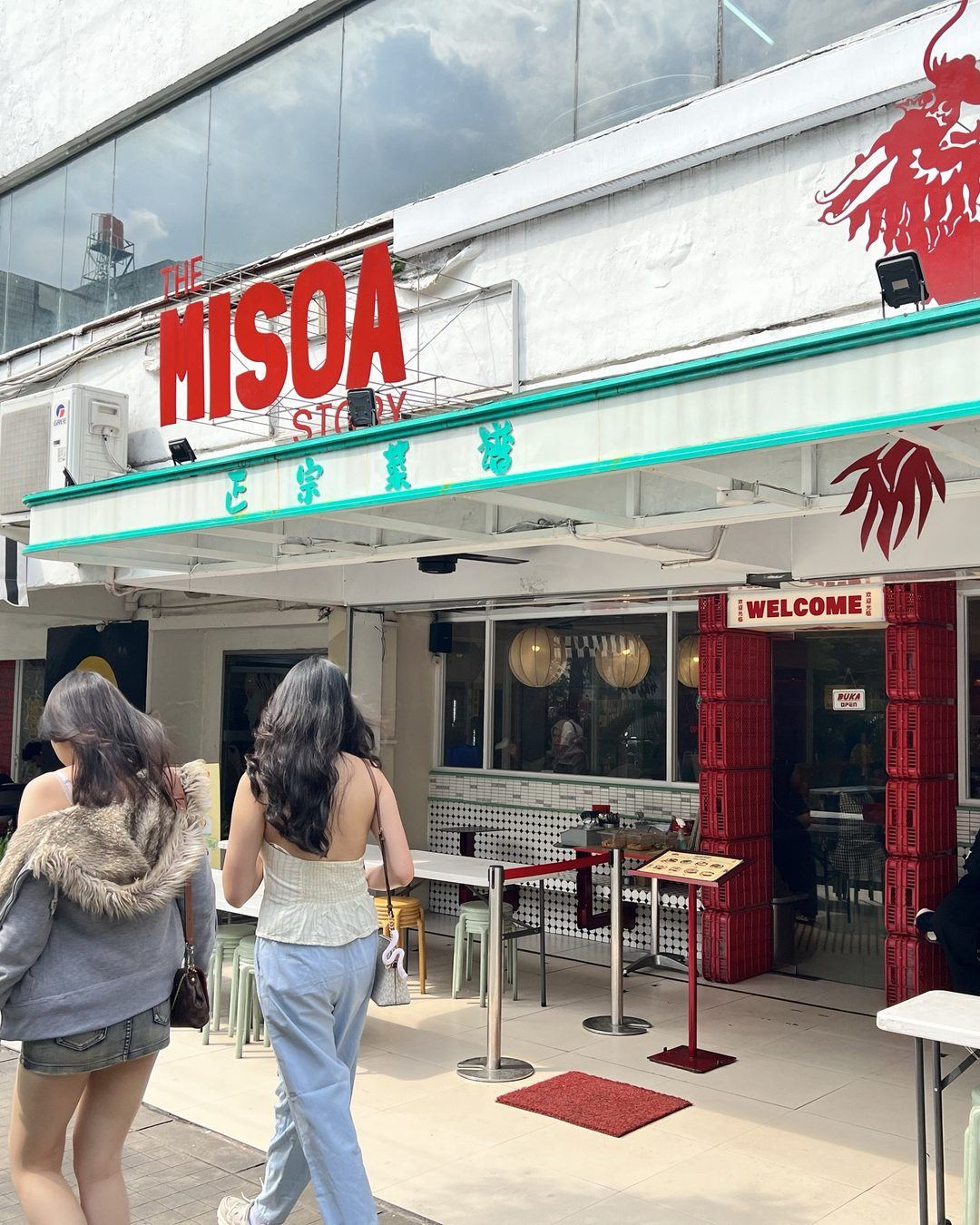 A lifestyle retail environment